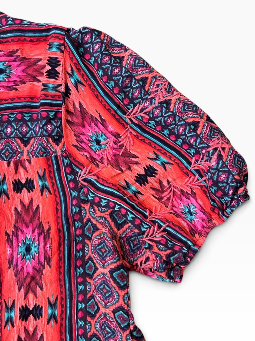 Savanna Jane Boho Chic Embroidered Puff Sleeve V-Neck Top Size Large - Picture 7 of 10